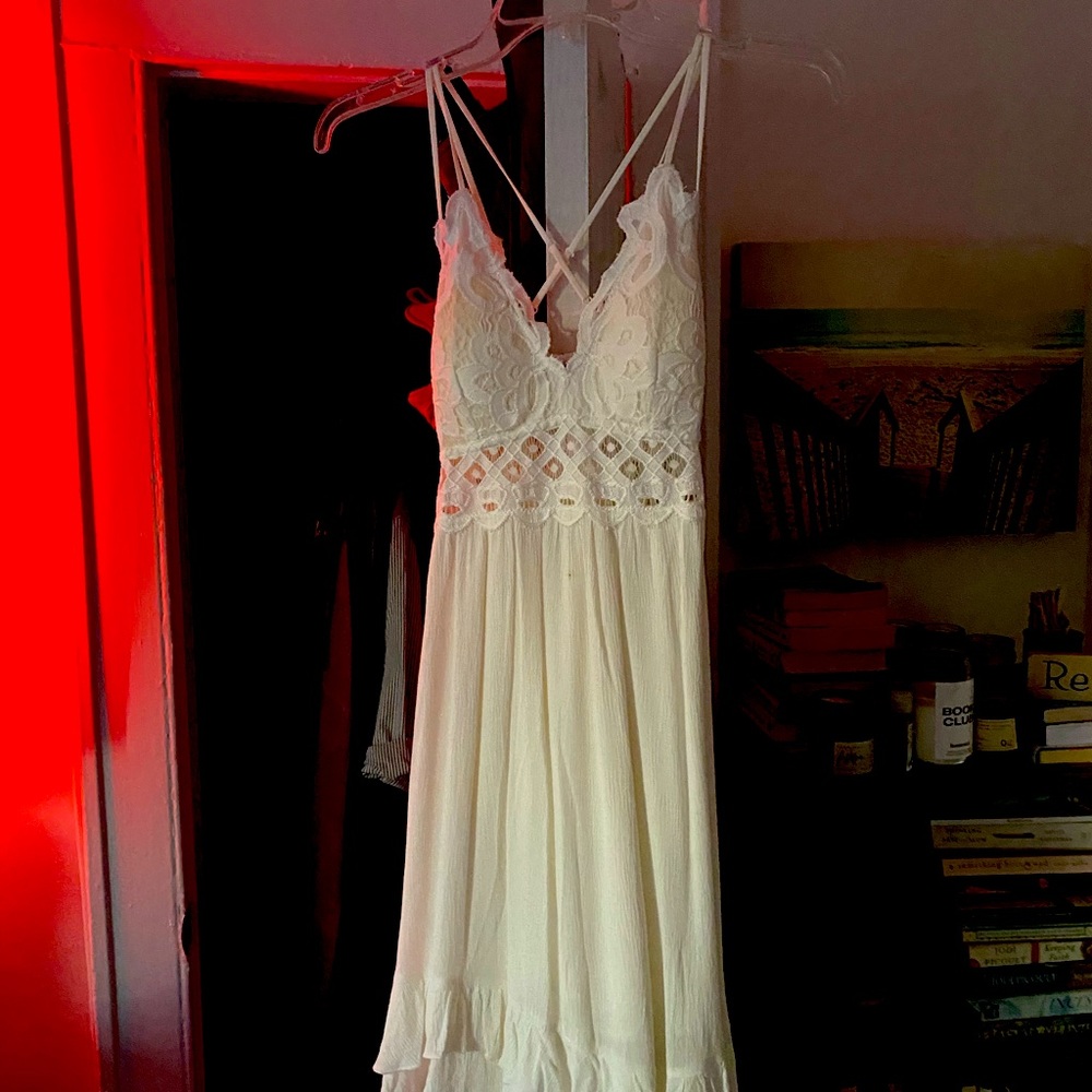 White Beach Dress (open back)